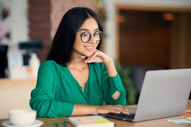 independent contractor employee